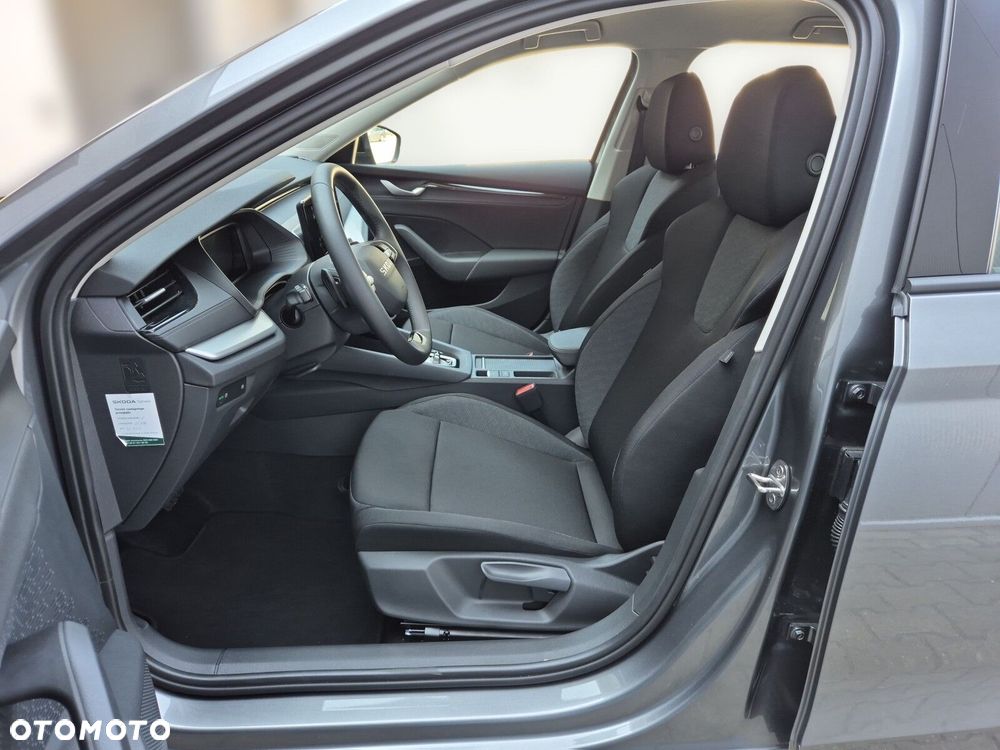 Skoda Octavia 2.0 TDI Edition 130 Essence DSG - 18
