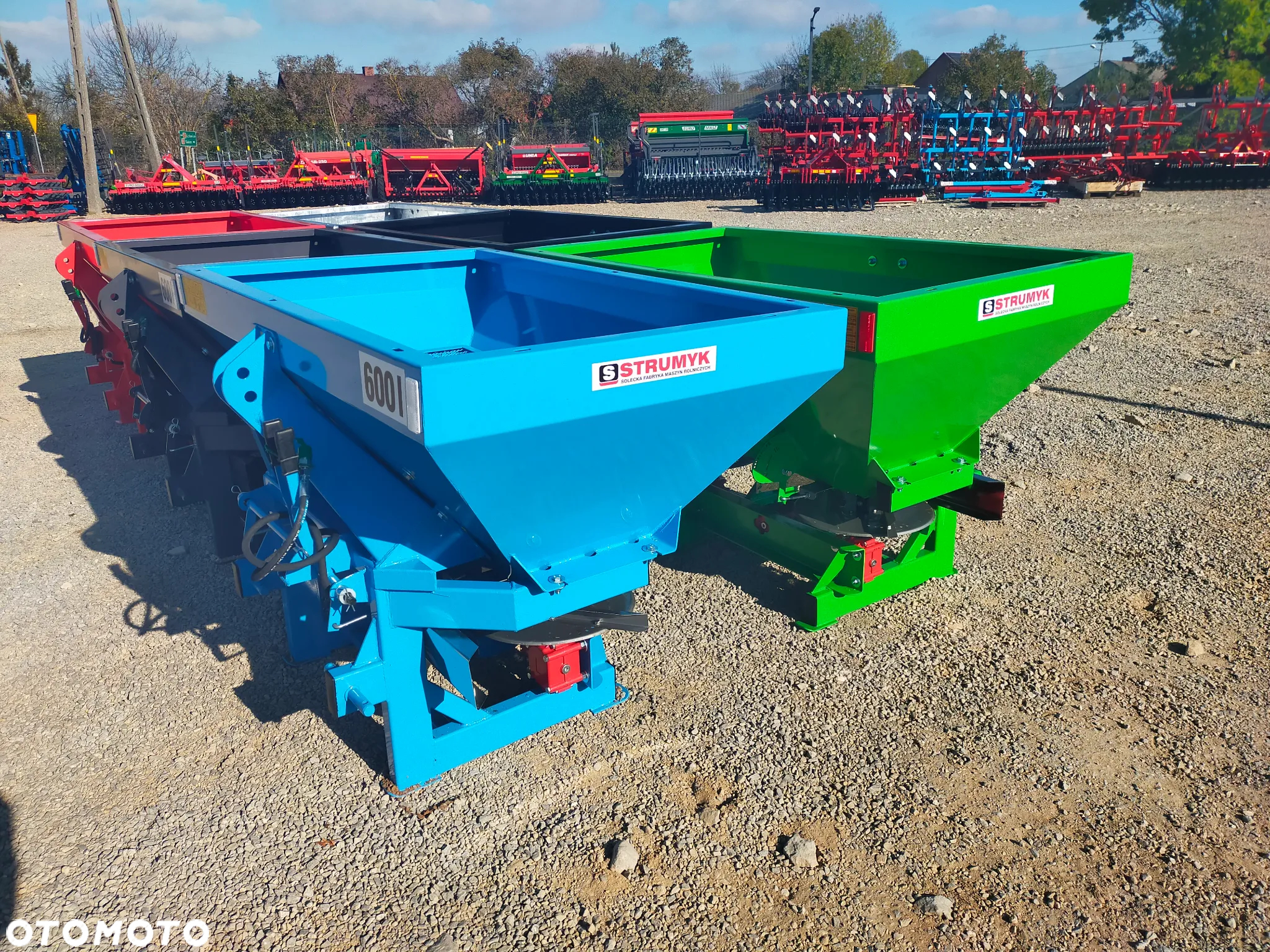 TYTAN rozsiewacz dwutalerzowy 400 - 1600l PLANDEKA/OCYNK strumyk - 9