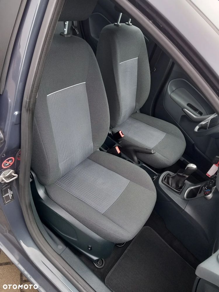 Ford Fiesta 1.25 Champions Edition - 34