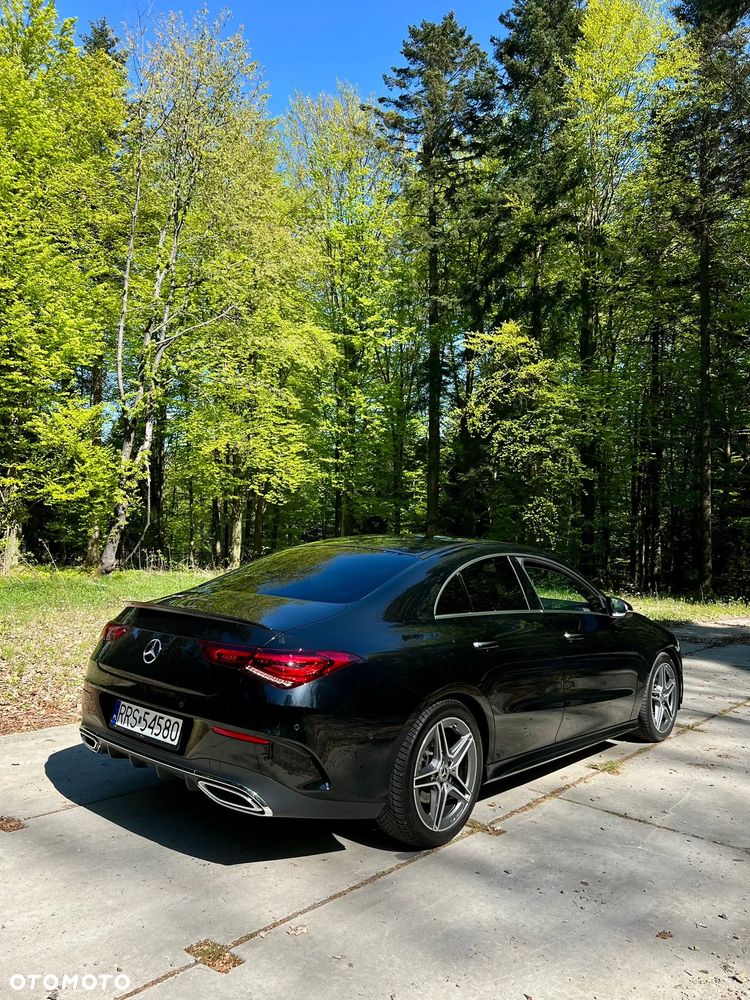 Mercedes-Benz CLA 200 d 8G-DCT AMG Line - 10