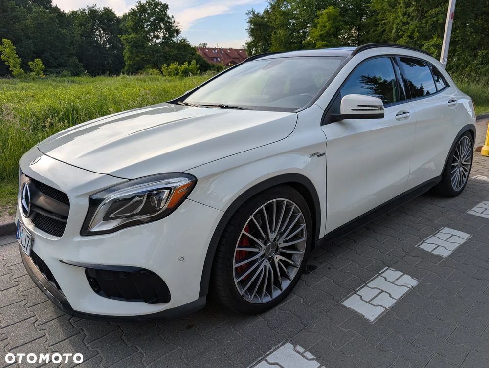 Mercedes-Benz GLA AMG 45 4Matic AMG Speedshift 7G-DCT - 24