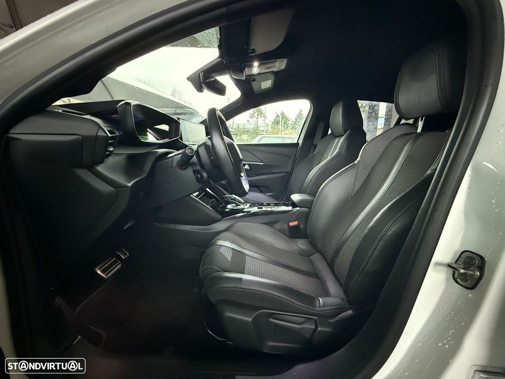 Peugeot e-208 50 kWh GT Pack - 33