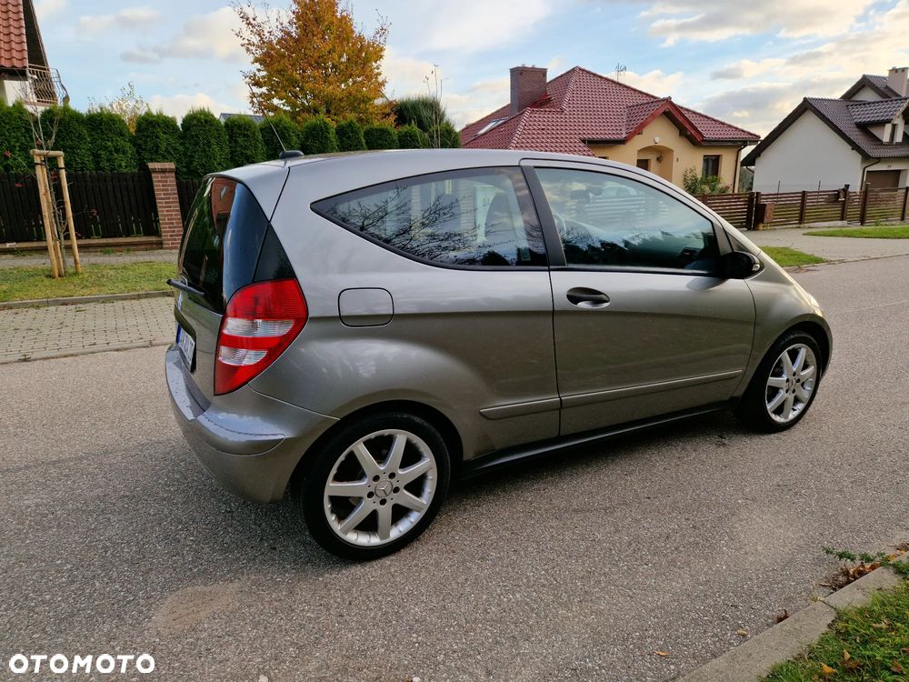 Mercedes-Benz Klasa A 170 Elegance - 27