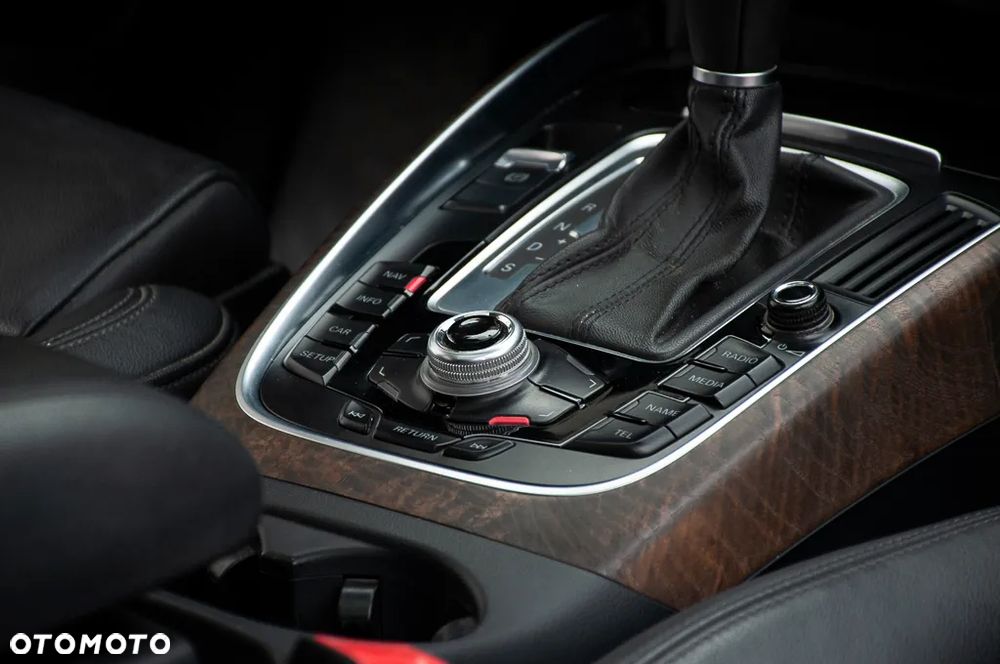 Audi Q5 2.0 TDI Quattro Stronic - 23