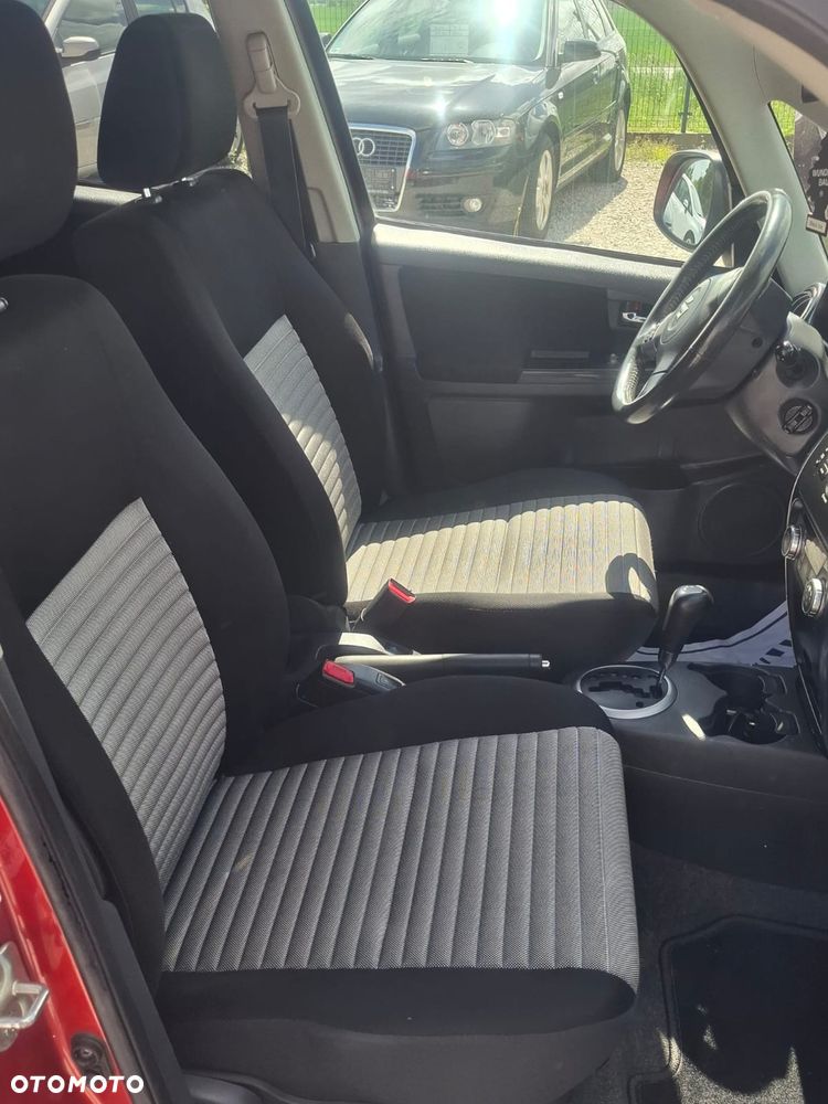 Suzuki SX4 - 11