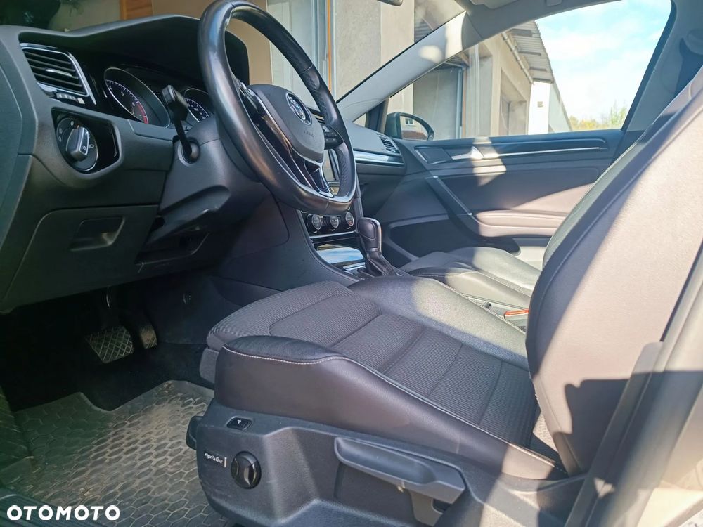 Volkswagen Golf 1.4 TSI BMT Highline DSG - 15