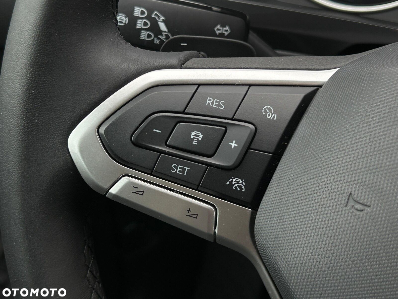 Volkswagen Tiguan 1.5 TSI EVO Life DSG - 22
