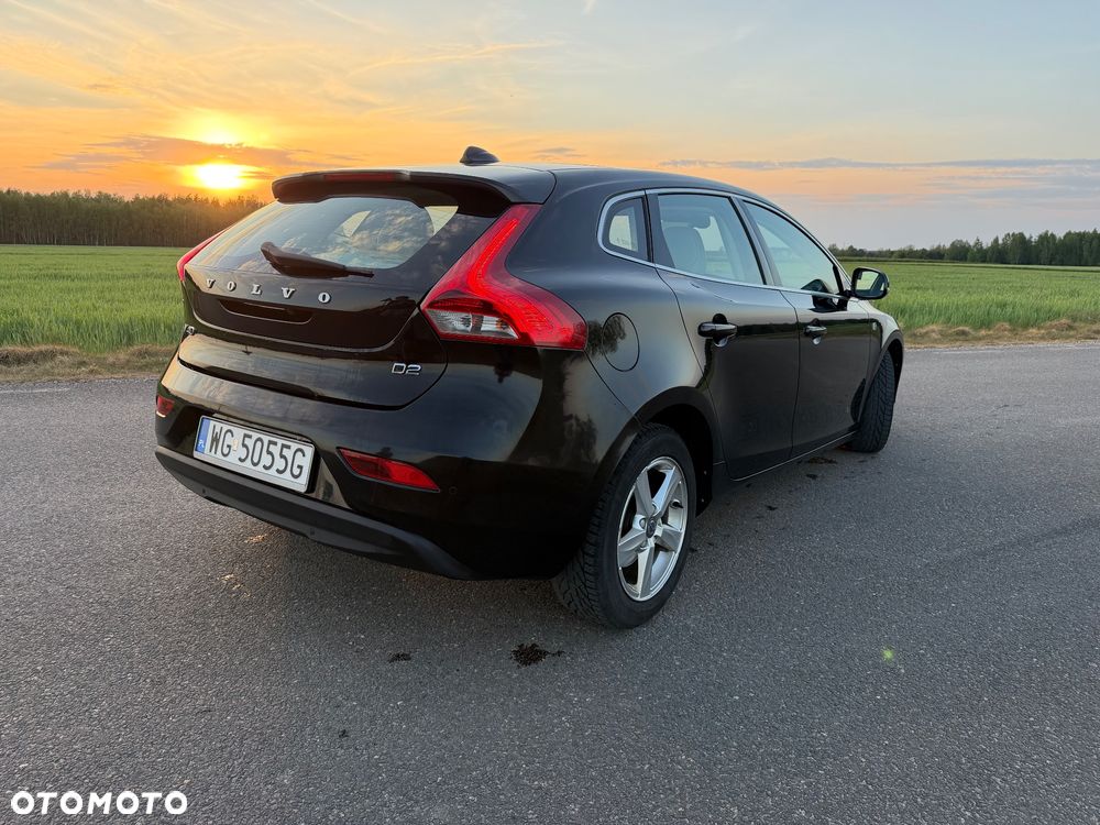 Volvo V40 D2 Drive-E Ocean Race - 1