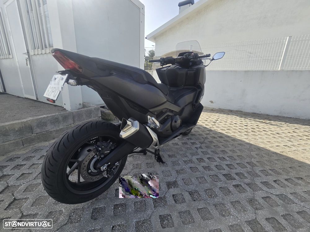 Honda Forza DCT 750 - 4