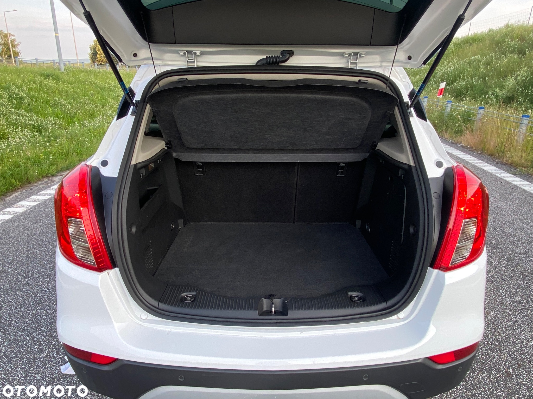 Opel Mokka X 1.4 (ecoFLEX) ECOTEC Start/Stop Color Innovation - 9
