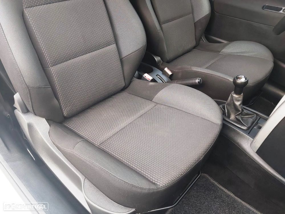 Peugeot 207 1.4 HDi Sport - 29