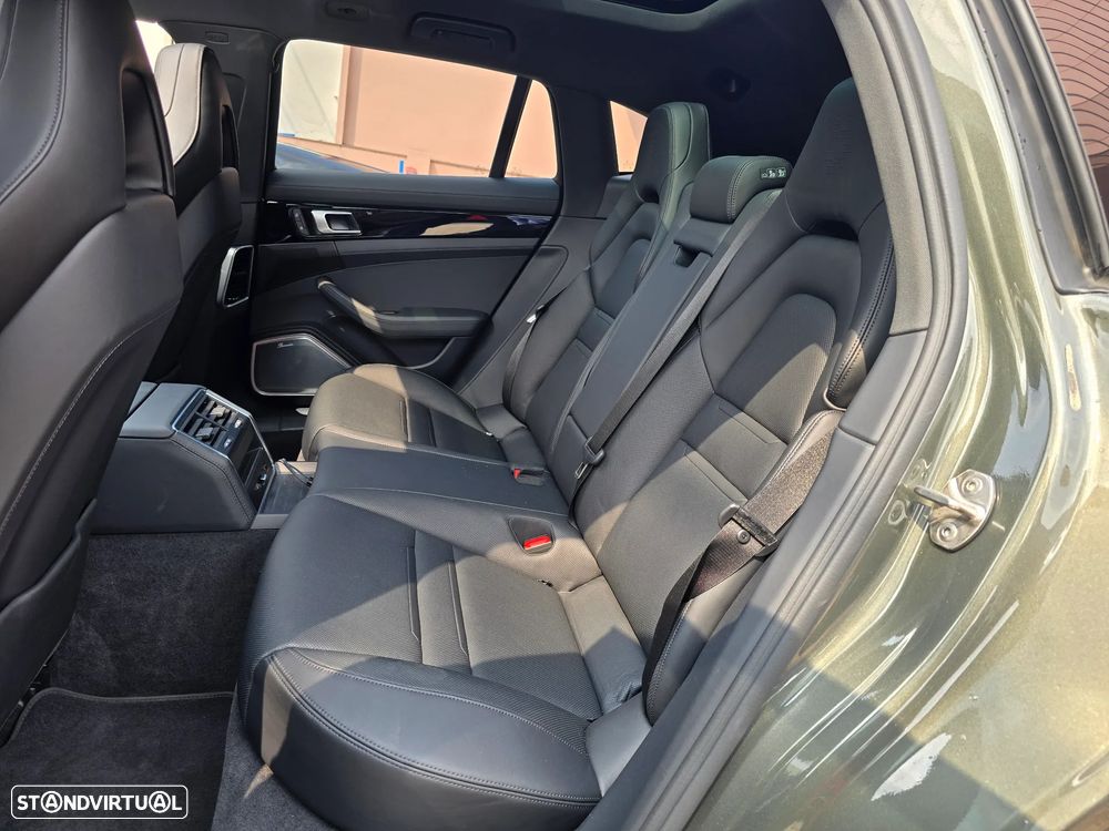 Porsche Panamera 4S E-Hybrid - 27