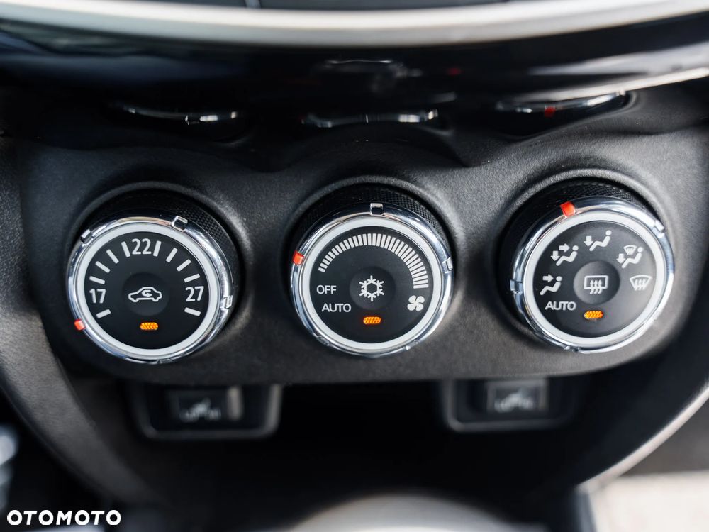 Mitsubishi ASX 1.6 Intense - 23