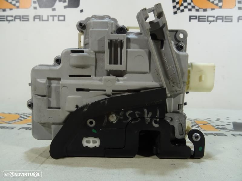 Fecho Da Porta Frente Esquerda Volkswagen Passat (3C2)  3C2837015a / 3 - 3