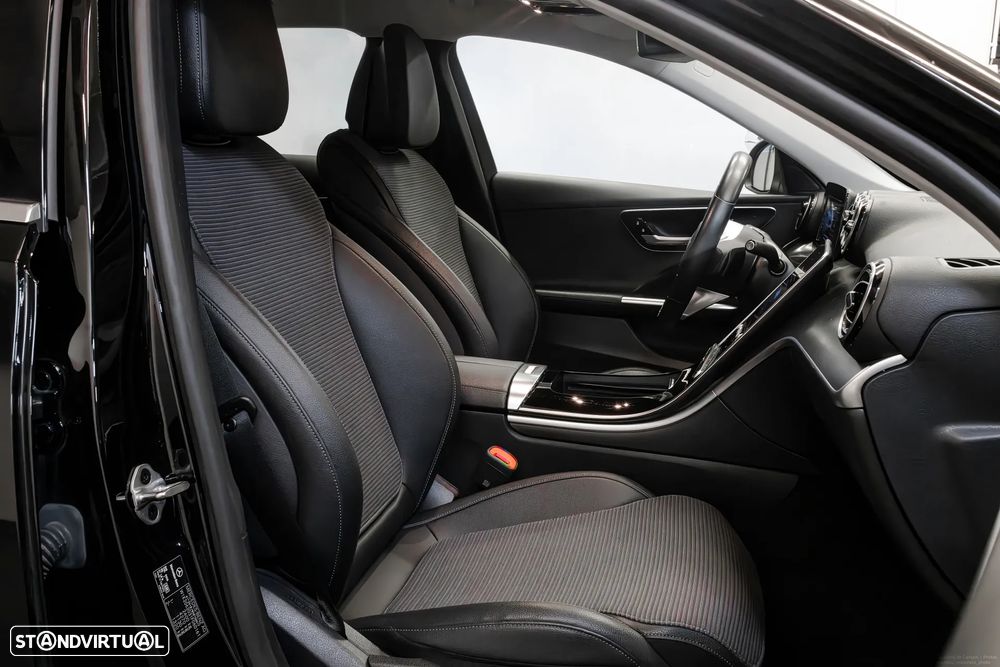 Mercedes-Benz C 200 - 12