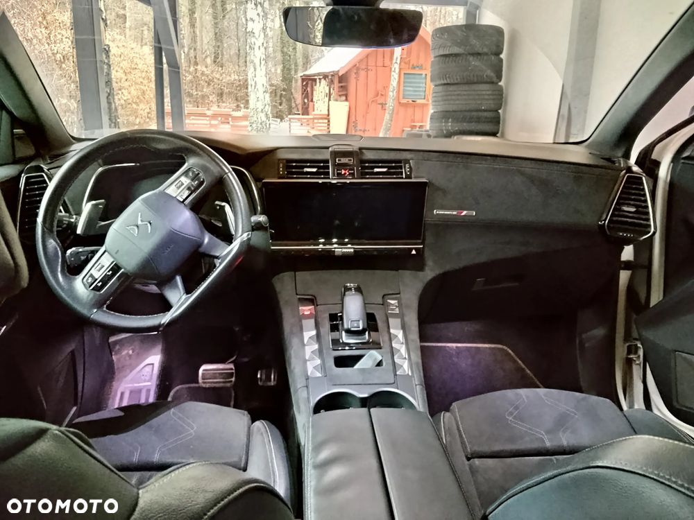 DS Automobiles DS 7 Crossback 2.0 BlueHDi Performance Line + - 18