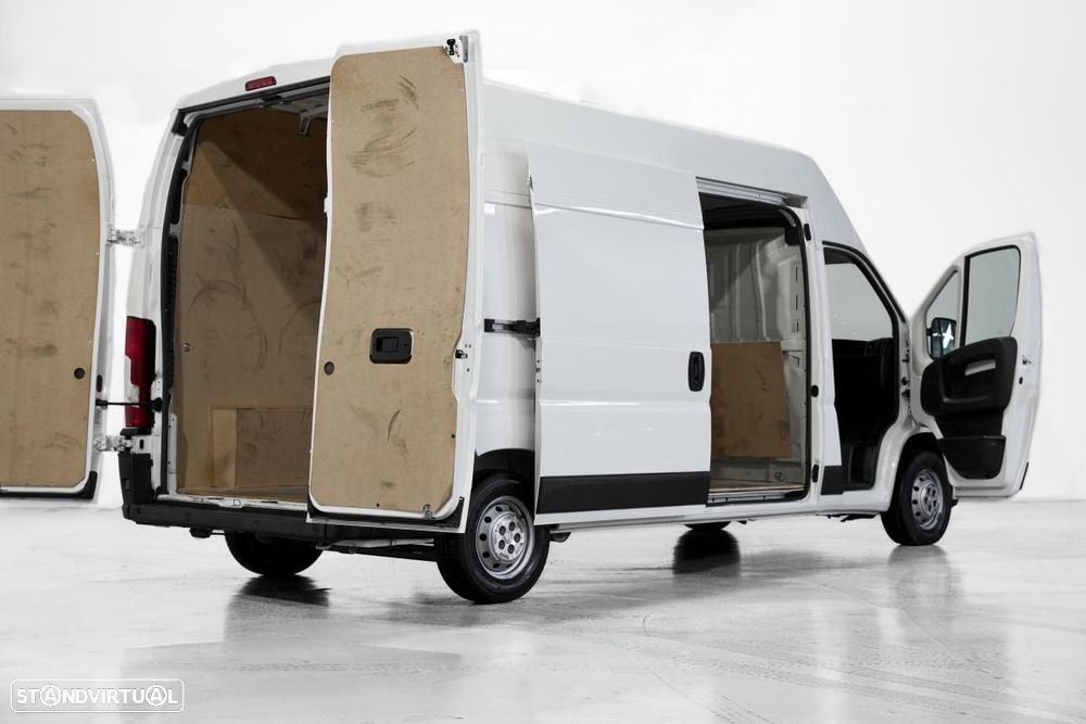 Peugeot Boxer 2.2 BlueHDi 335 L4h3 c/iva - 4