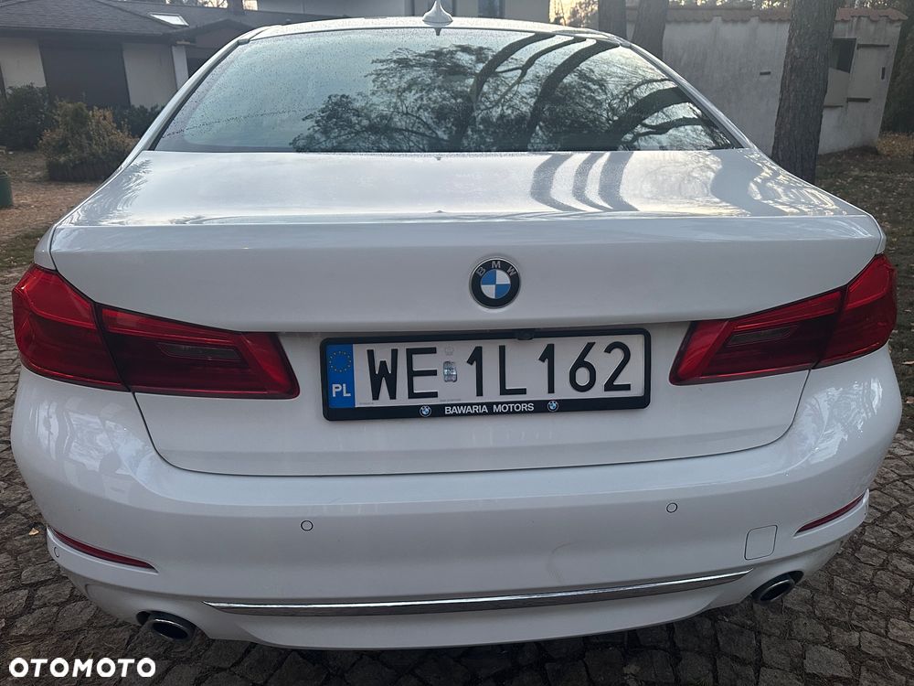 BMW Seria 5 520d xDrive Luxury Line - 32