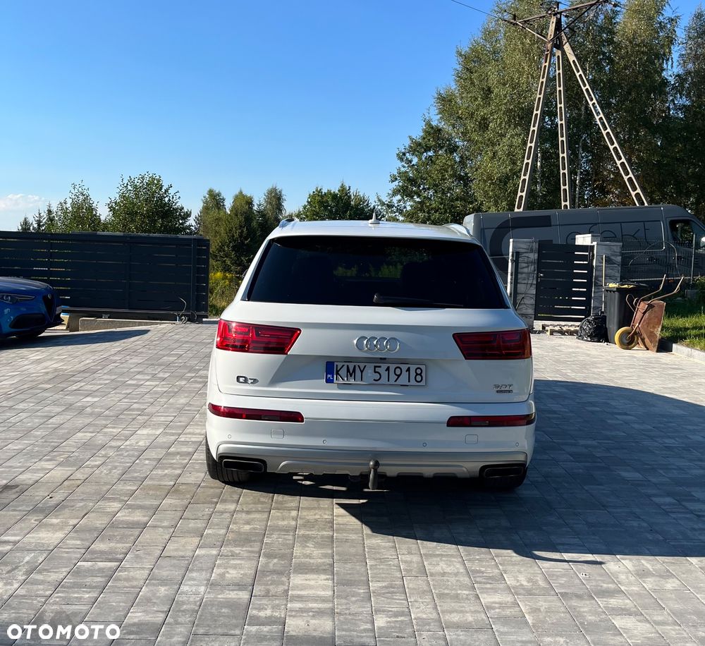 Audi Q7 - 4