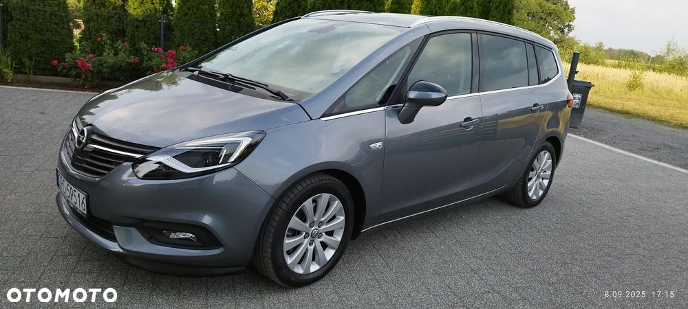 Opel Zafira - 2