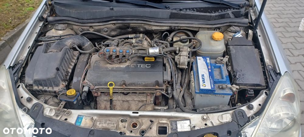 Opel Astra 1.6 111 - 14