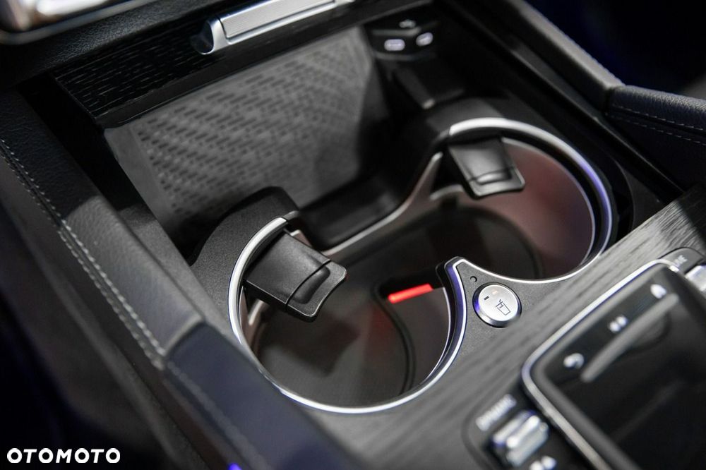 Mercedes-Benz GLE - 32