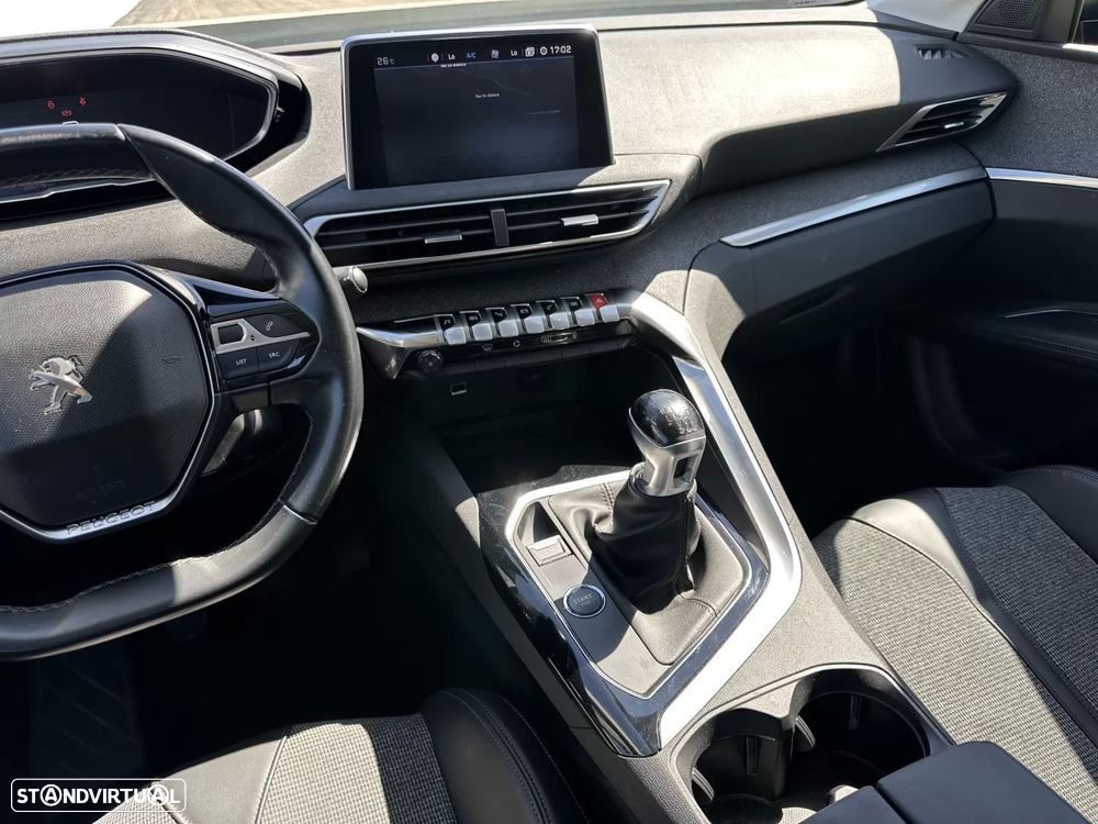 Peugeot 3008 1.2 PureTech Allure Pack - 29