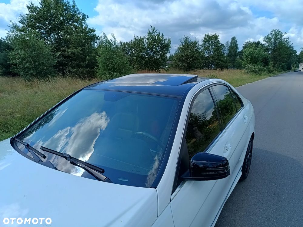 Mercedes-Benz Klasa C 350 T (BlueEFFICIENCY) 7G-TRONIC Avantgarde - 2