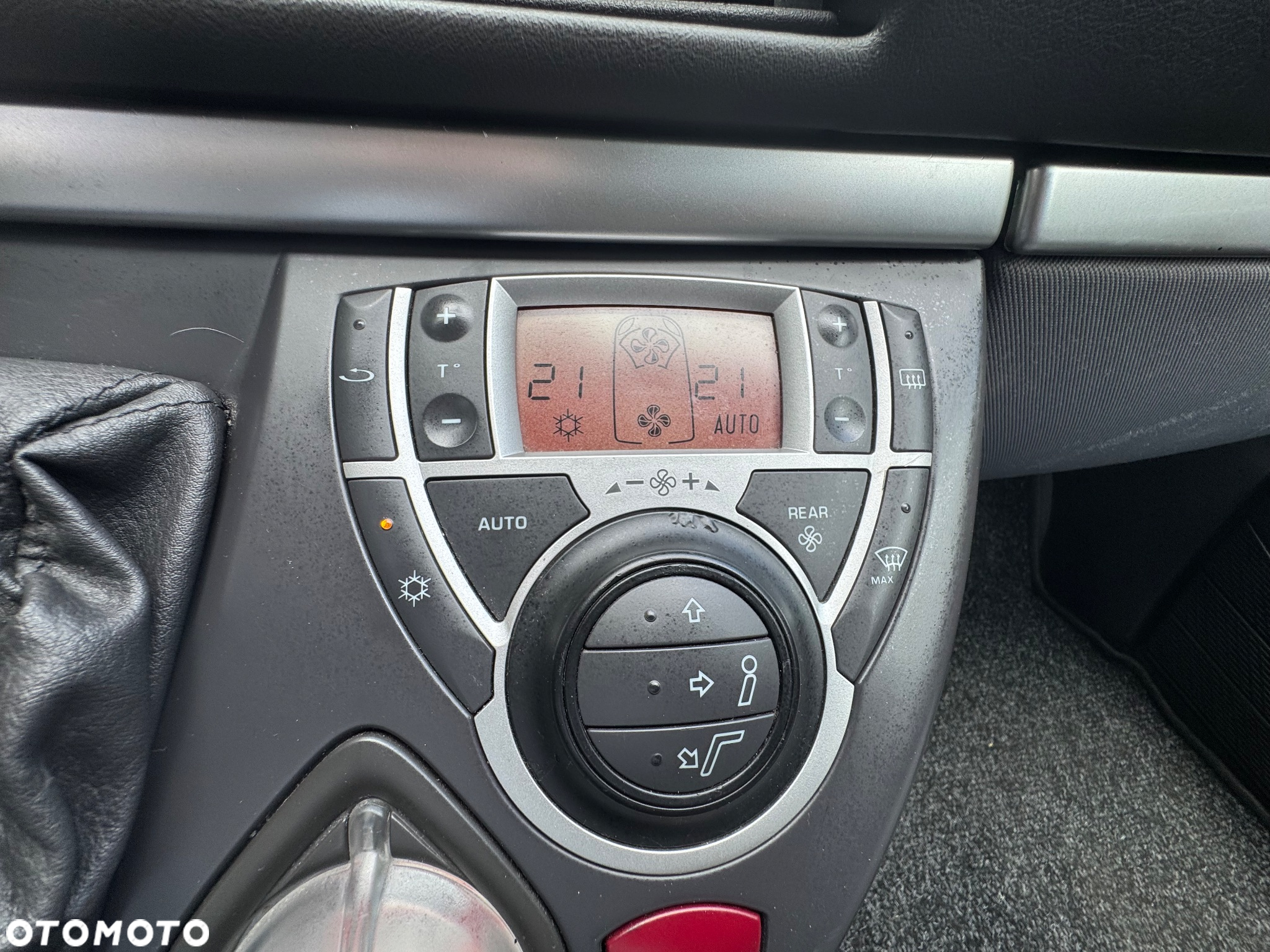 Peugeot 807 - 32
