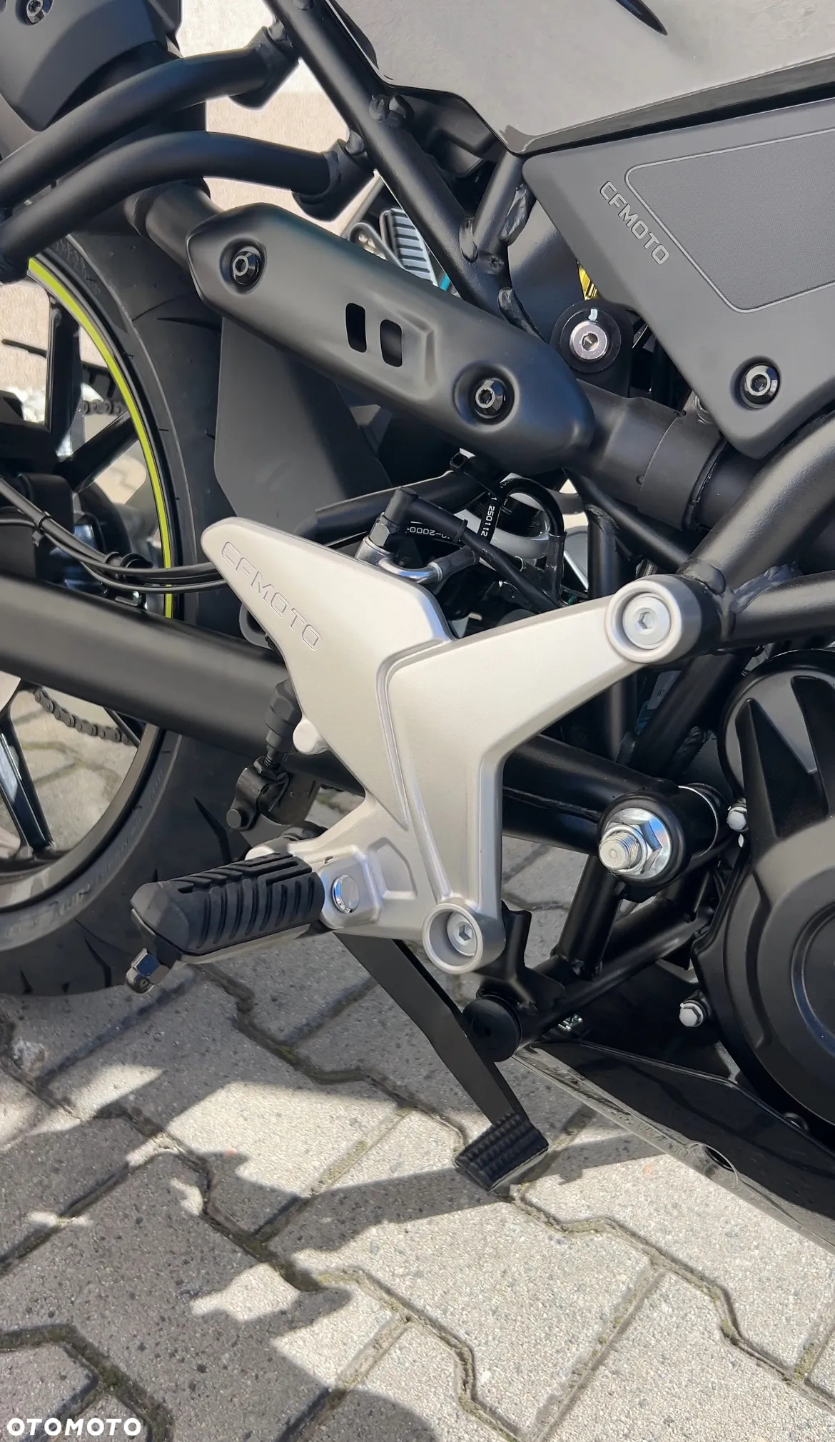 CFMoto NK - 5
