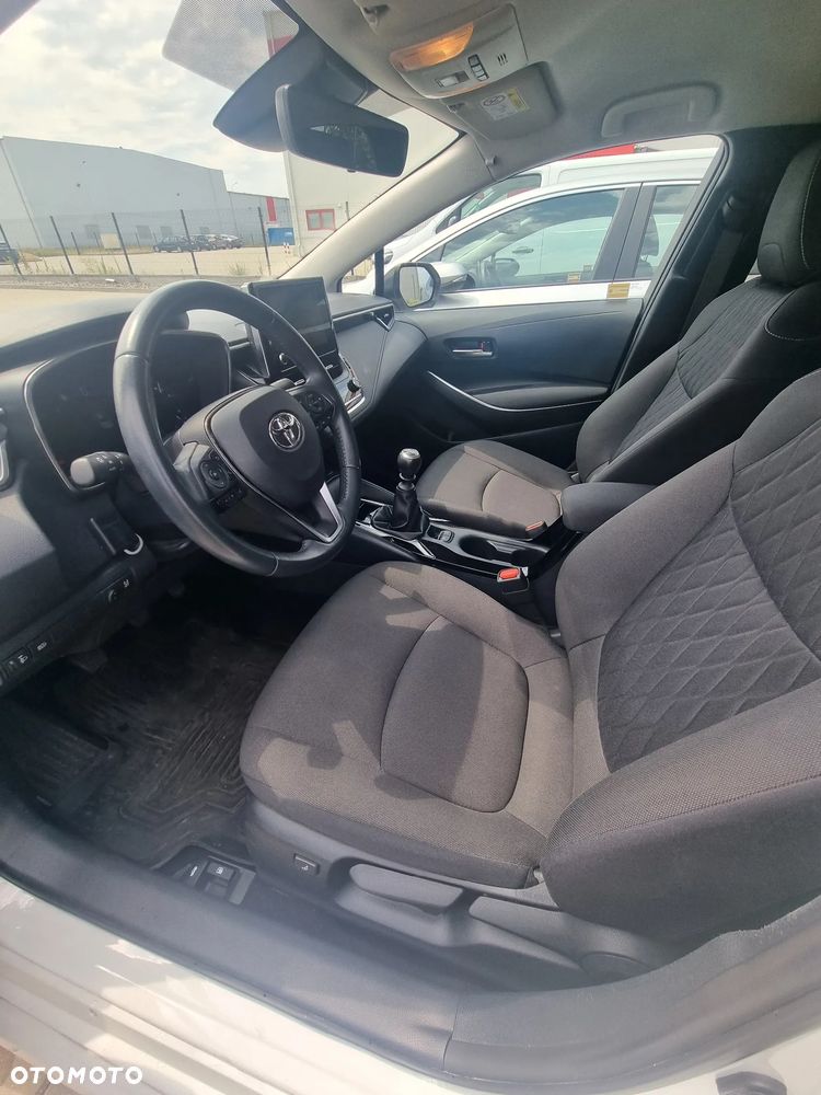 Toyota Corolla 1.5 Comfort - 19