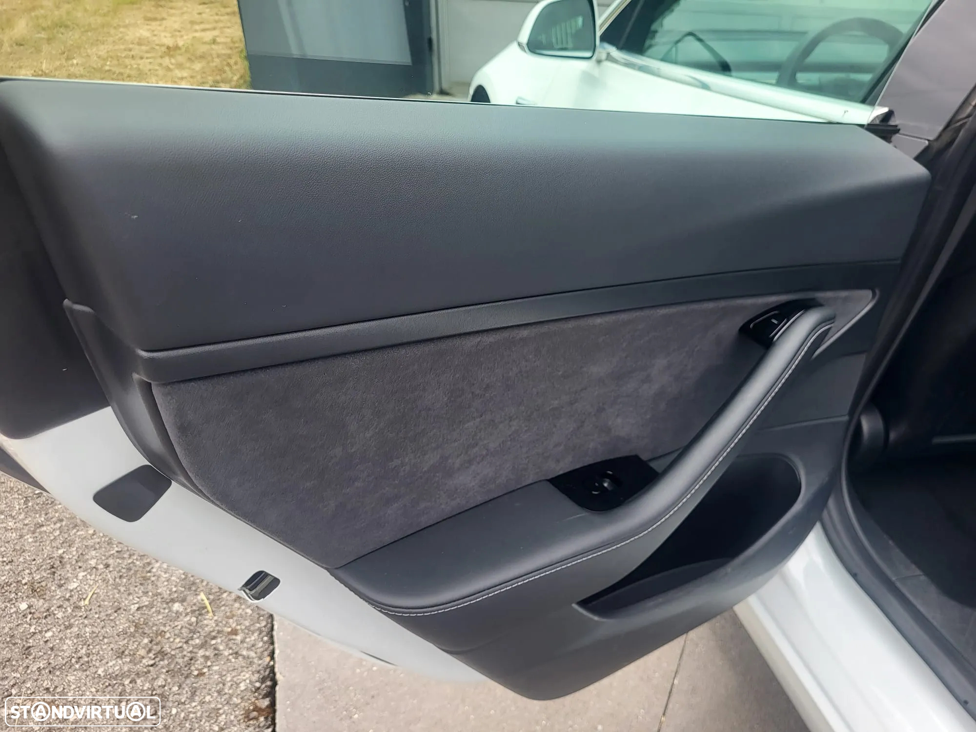 Tesla Model 3 Standard RWD Plus - 14