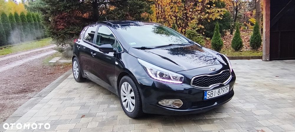 Kia Ceed 2013 photo 3