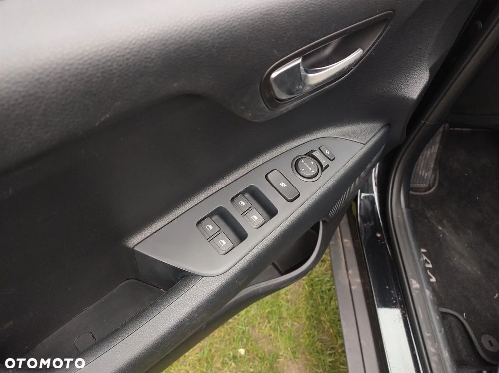 Kia Stonic 1.0 T-GDI 100 OPF DCT7 Edition 7 - 16