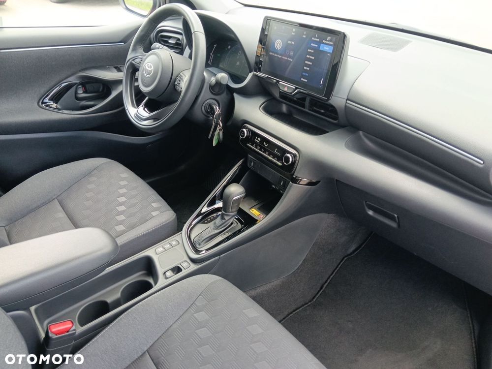 Toyota Yaris Hybrid 1.5 Style - 10