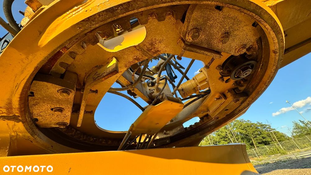 Caterpillar 120 M2 AWD - 12