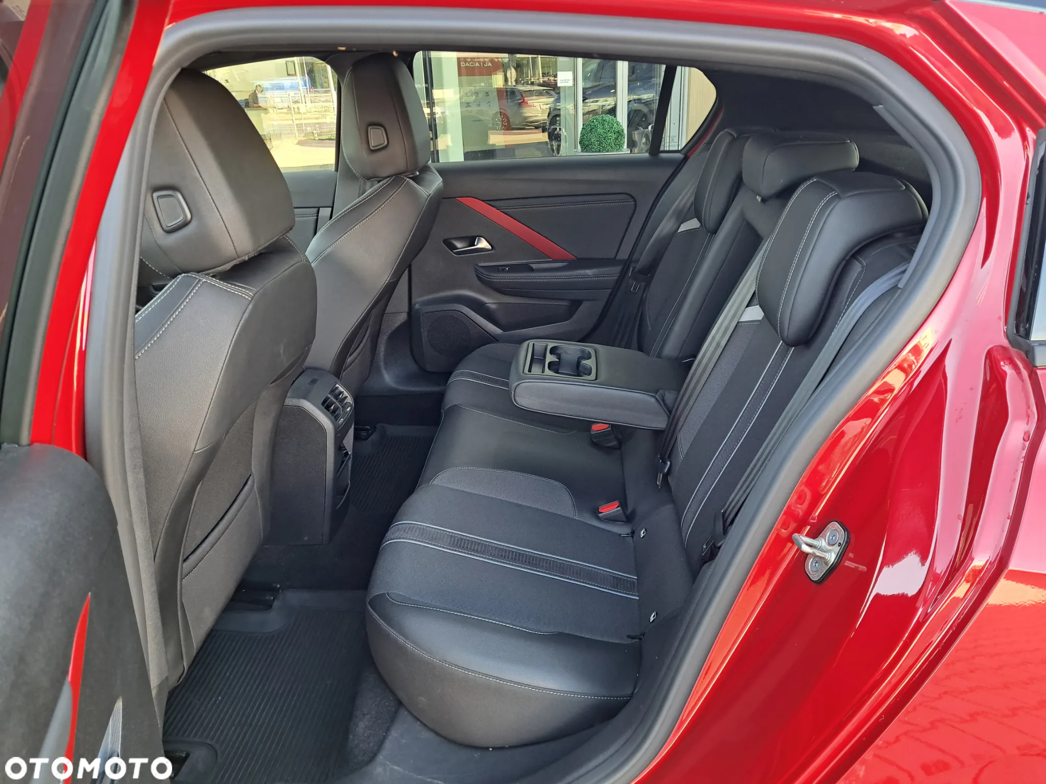 Opel Astra VI 1.6 T Plug-in Hybrid GS Line - 9