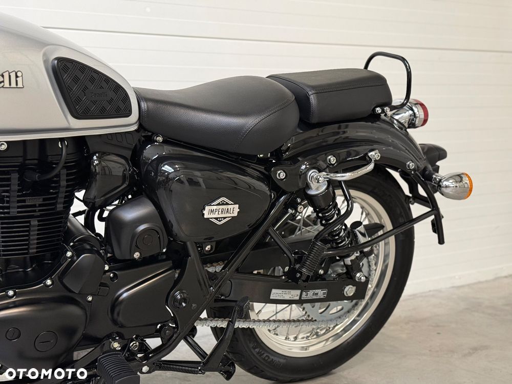 Benelli IMPERIALE 400 - 33