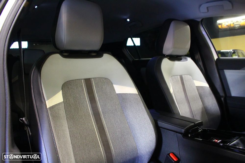 Opel Astra 1.5 D Elegance - 21