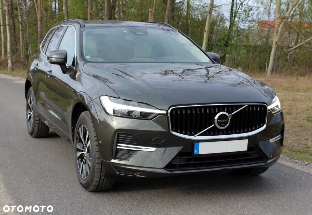 Volvo XC 60 B4 D AWD Geartronic Momentum Pro - 3