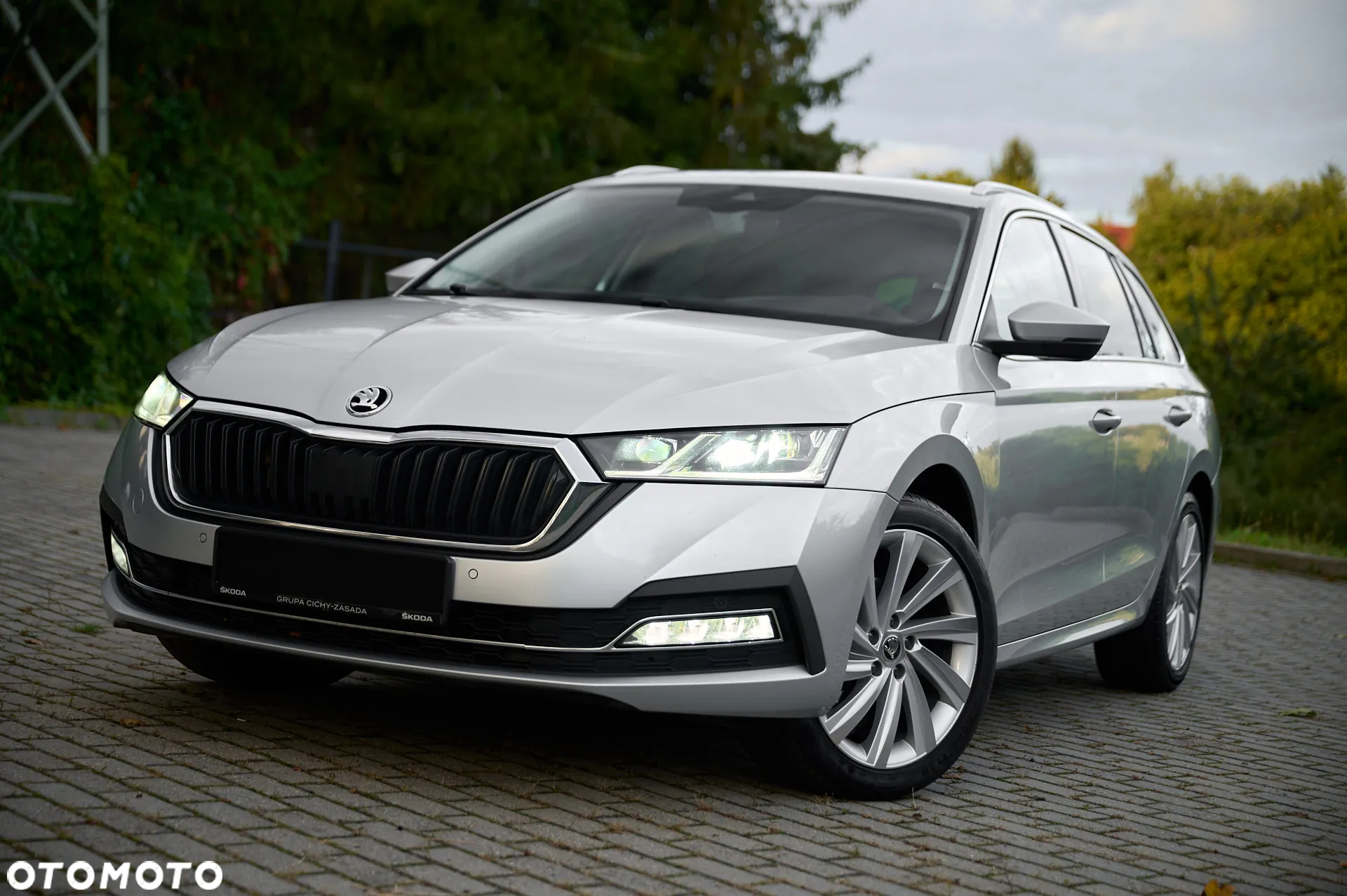 Skoda Octavia 2.0 TDI Style DSG - 3