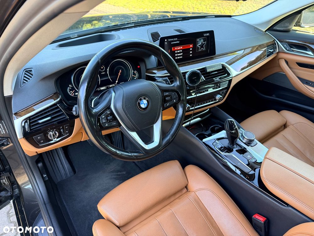 BMW Seria 5 520d Sport Line sport - 13