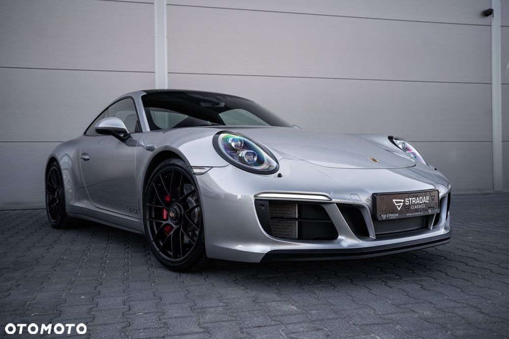 Porsche 911 Carrera 4 GTS PDK - 1
