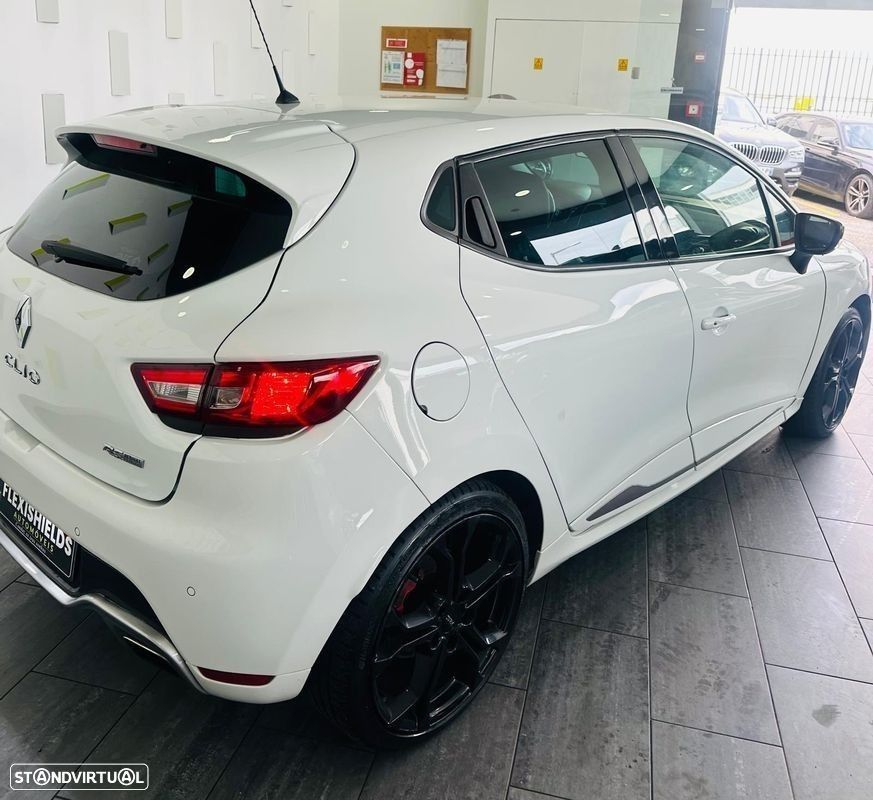 Renault Clio 1.6 T RS EDC - 2