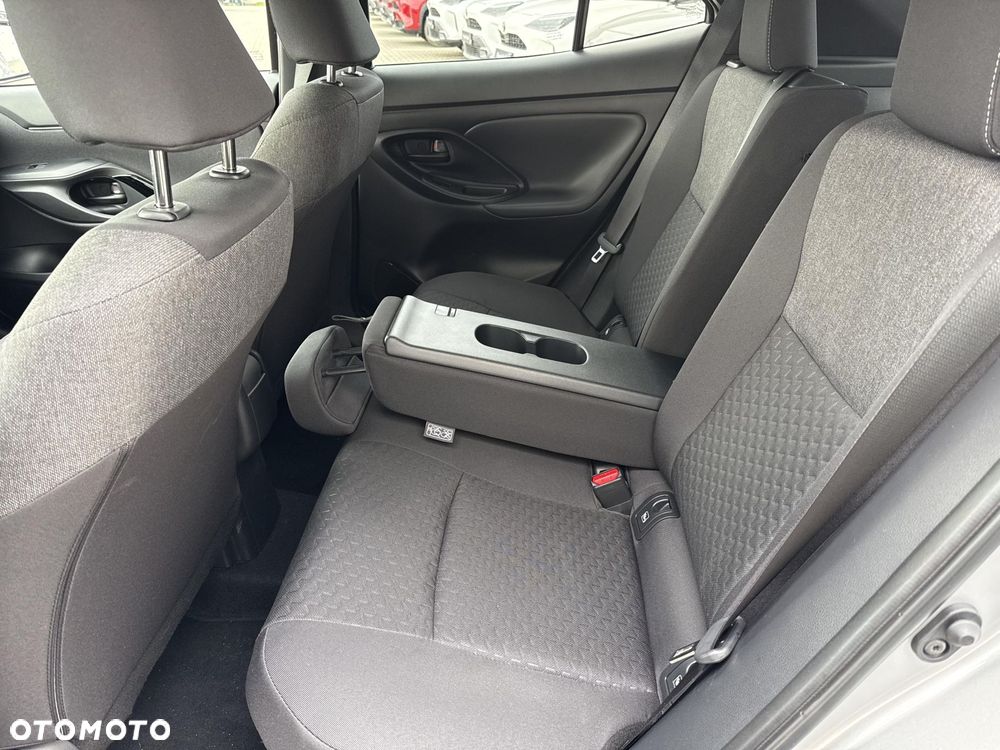 Toyota Yaris Cross Hybrid 1.5 Style - 12