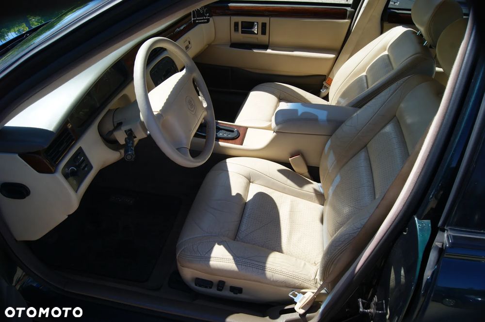 Cadillac Seville - 16