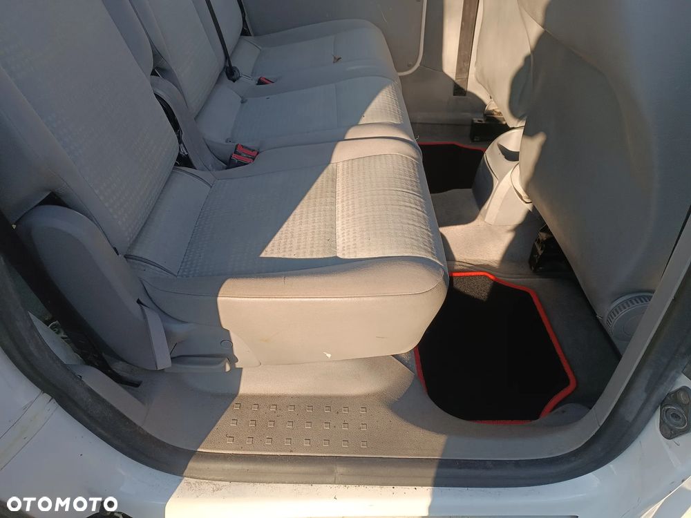 Volkswagen Caddy - 14
