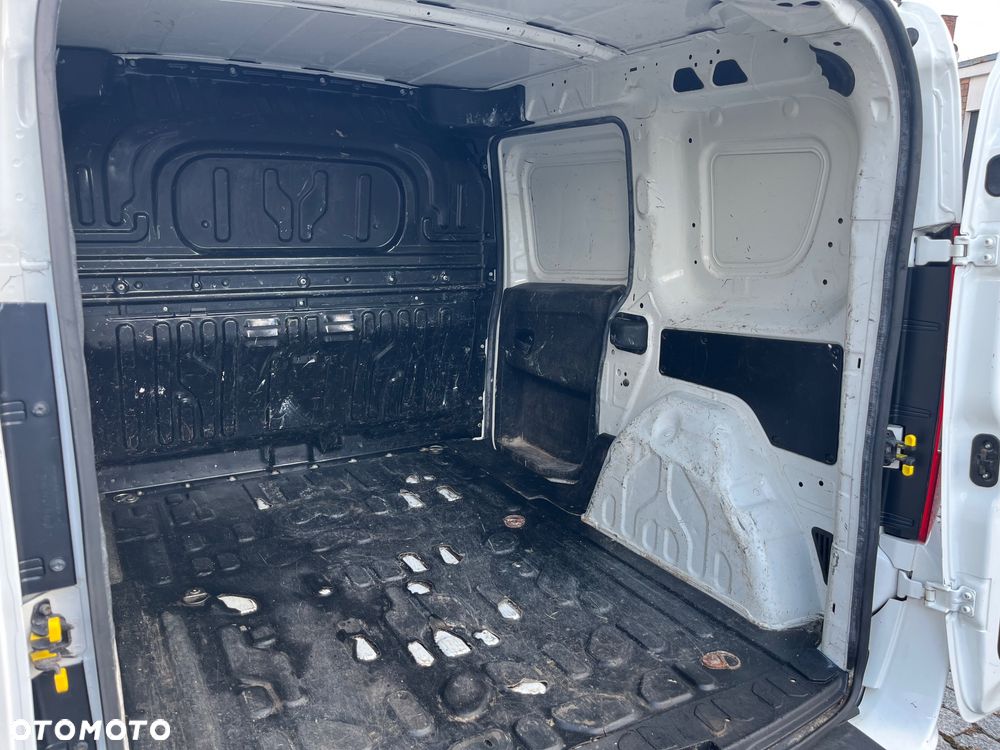 Fiat Doblo - 10