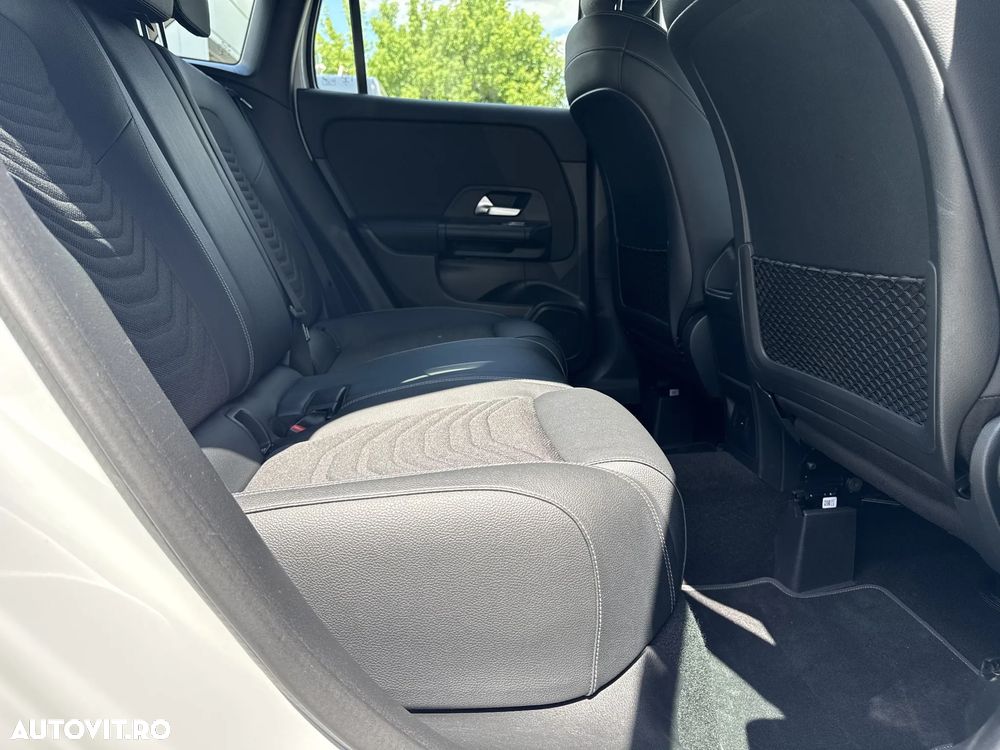 Mercedes-Benz GLA 250 e - 13