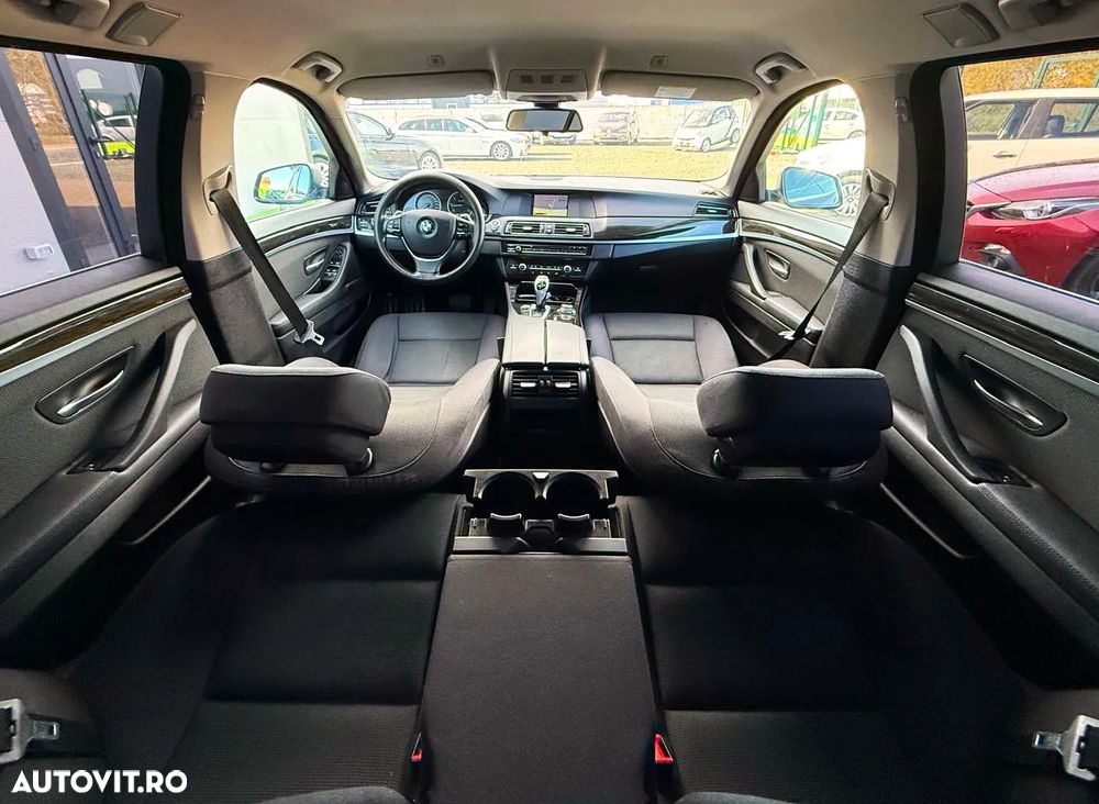 BMW Seria 5 520d Touring Aut. - 26
